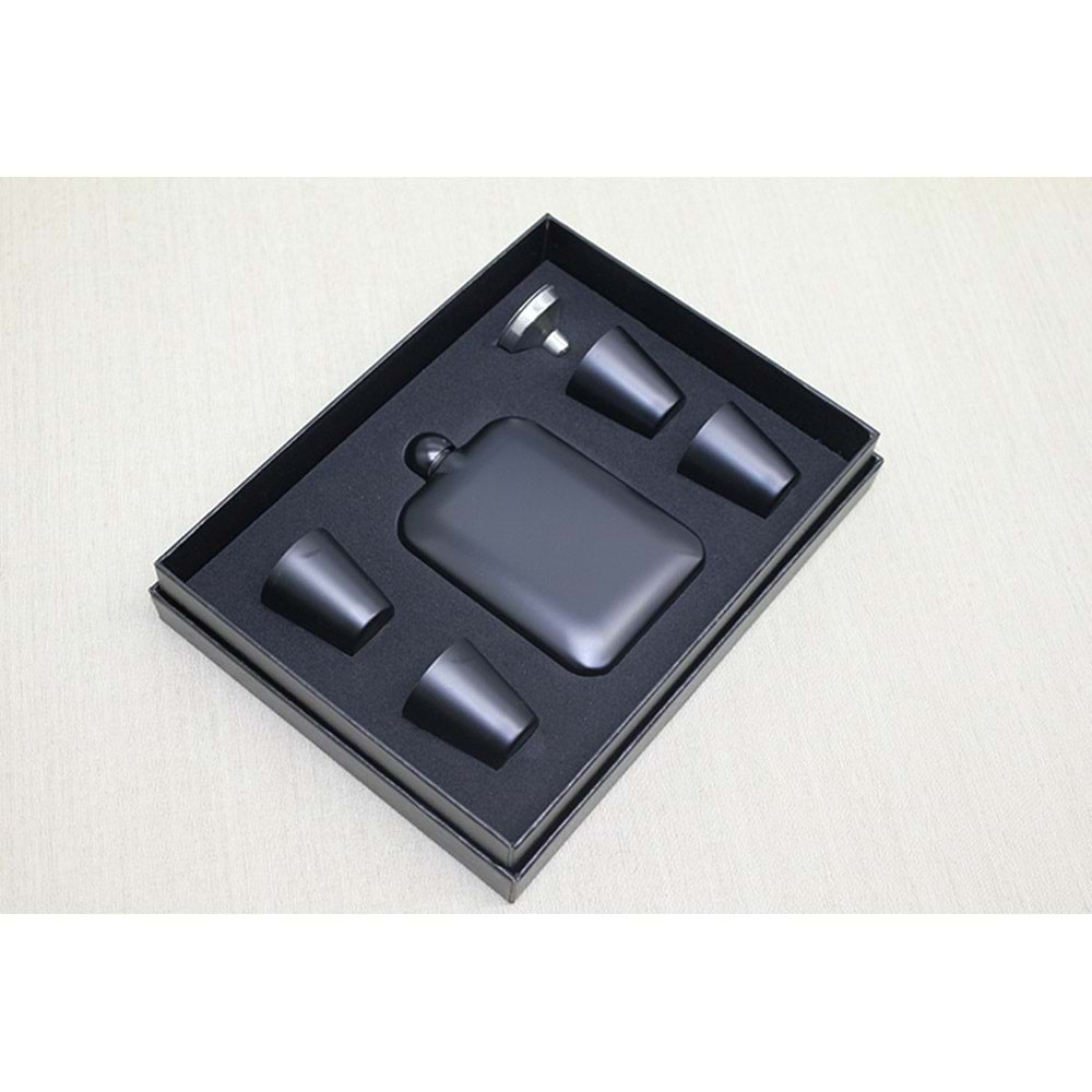 4 Shot Bardaklı Matara Seti 13 x 8 cm