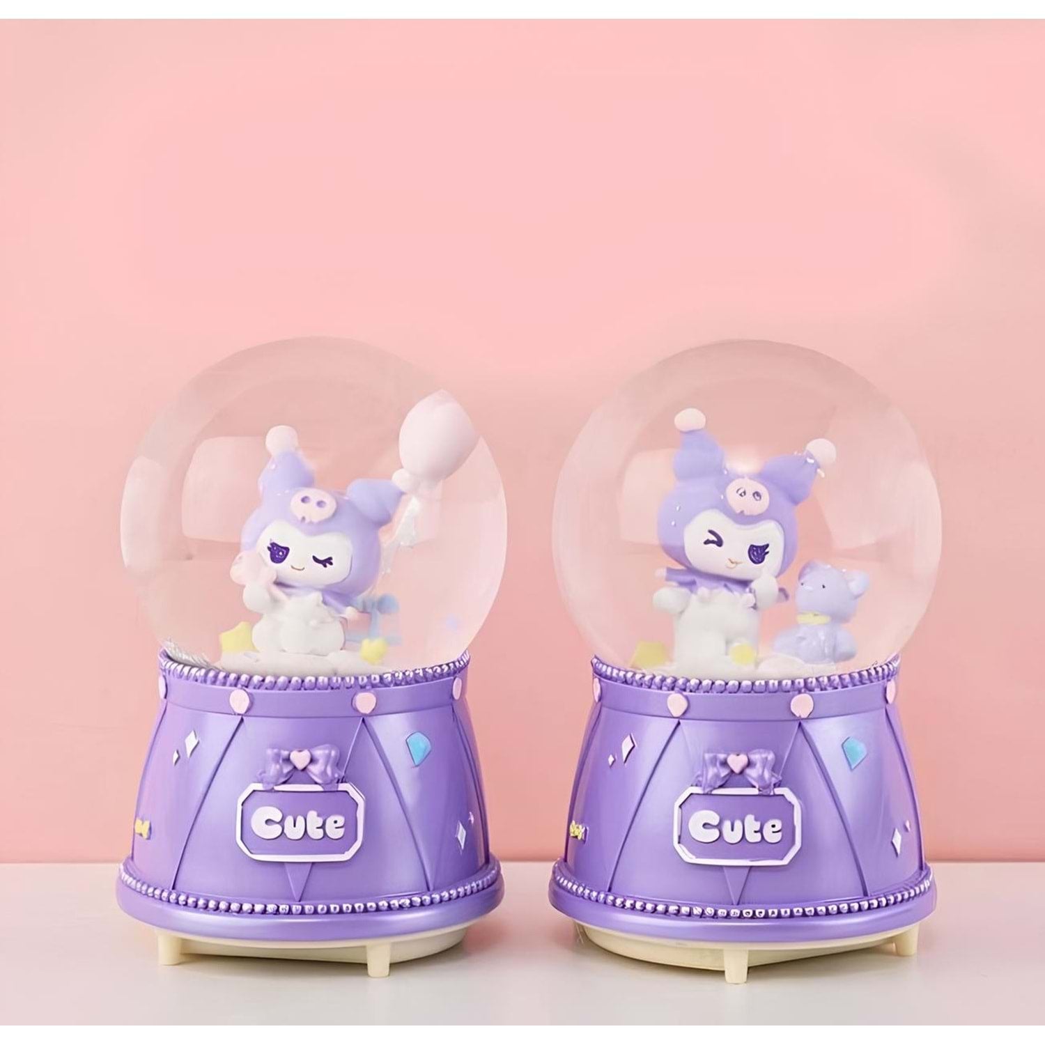 Kuromi Işıklı Müzikli Kar Küresi Orta Boy 12 cm